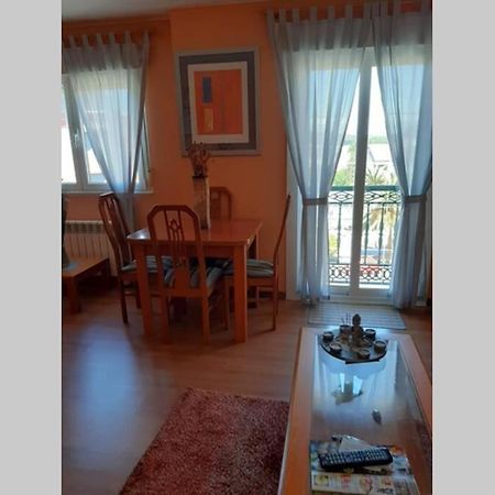 Apartamento En El Centro De 卡尔瓦略 外观 照片
