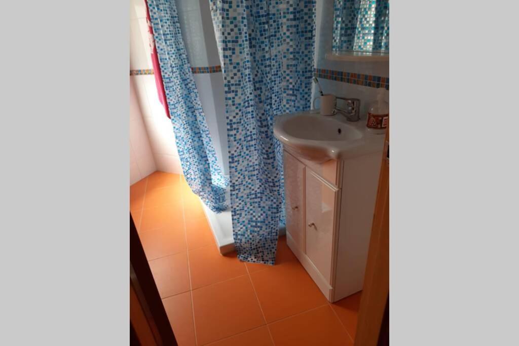 Apartamento En El Centro De 卡尔瓦略 外观 照片